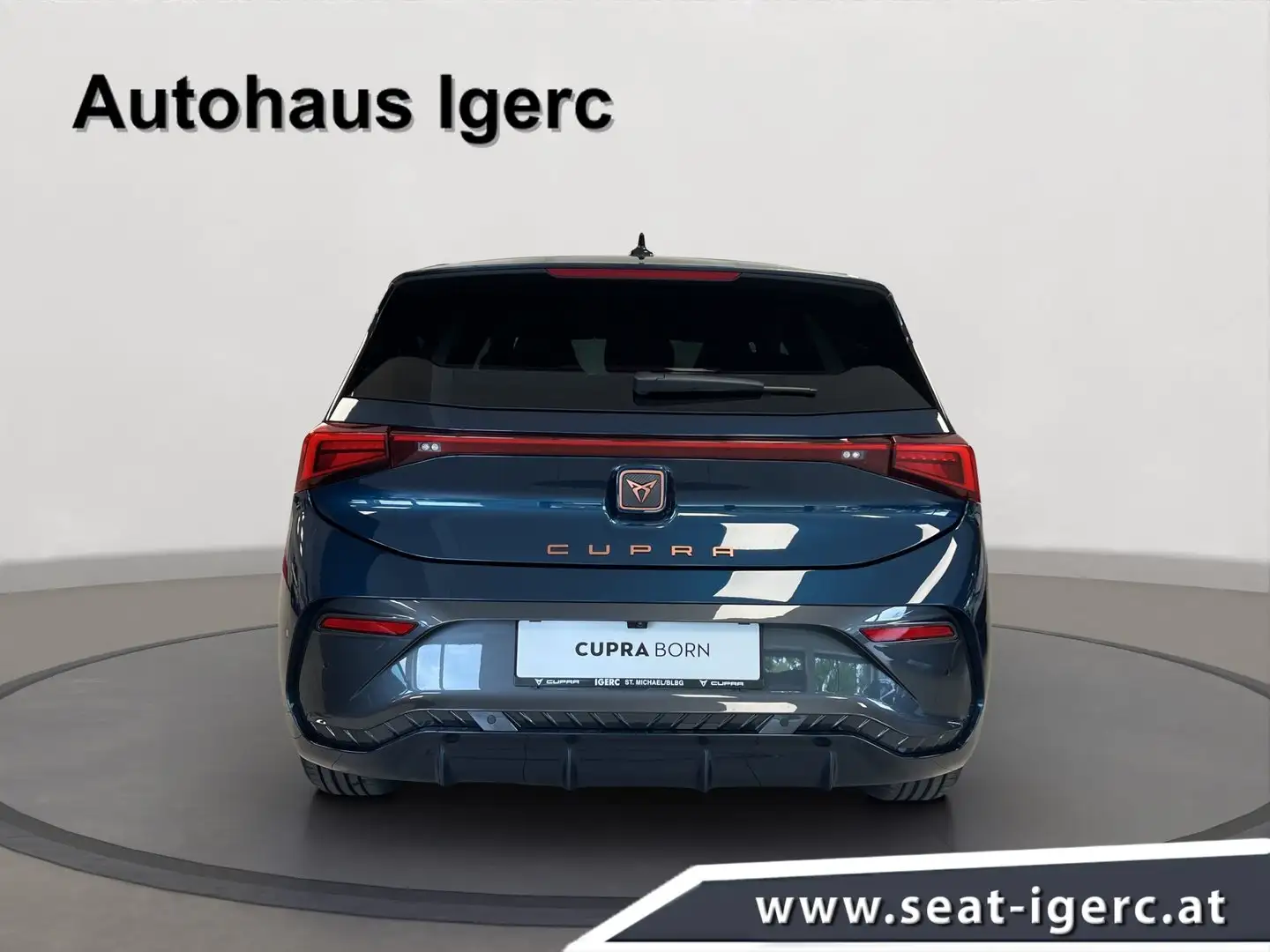 Vehicle image, number 4