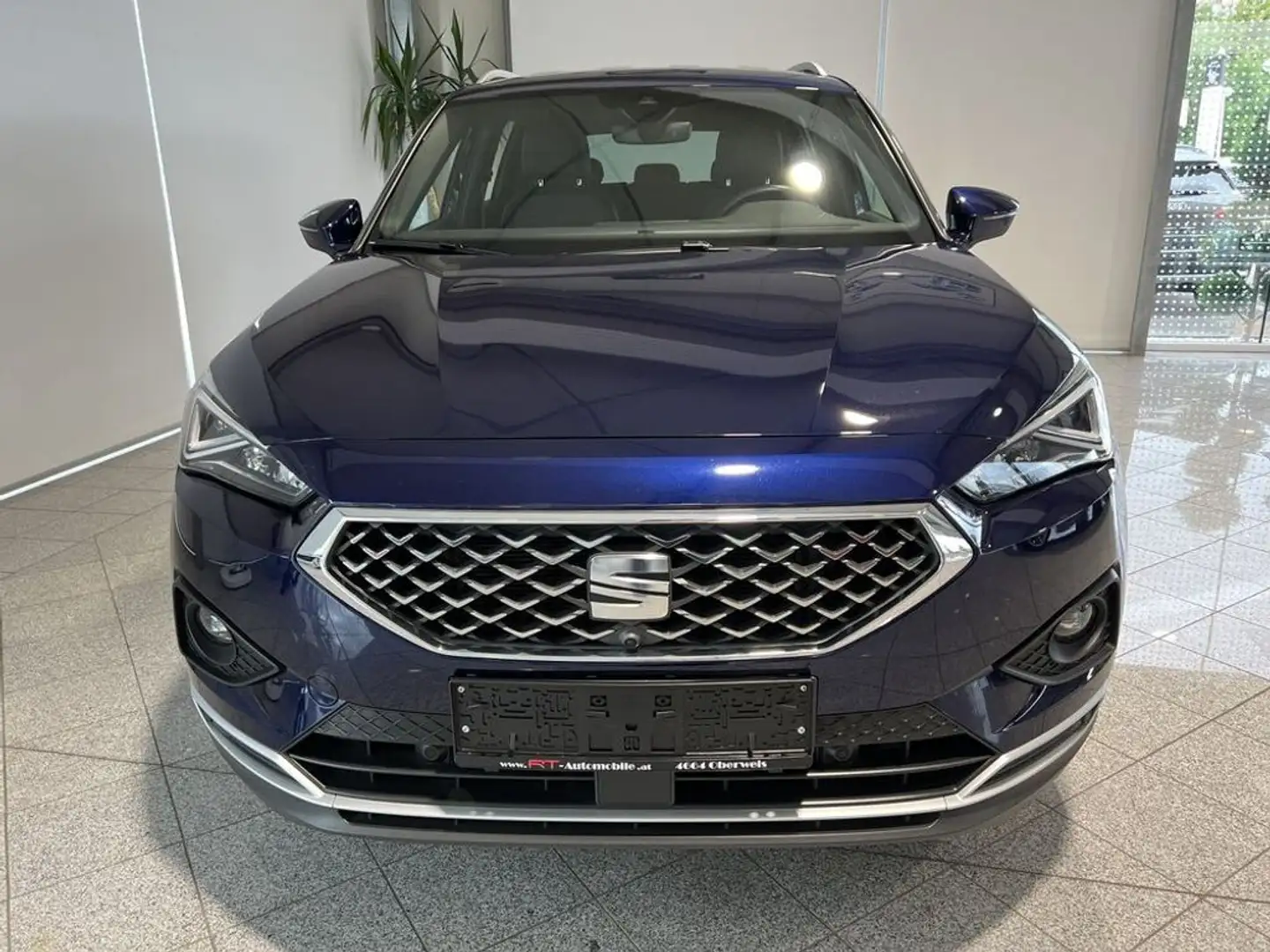 Vehicle image, number 2