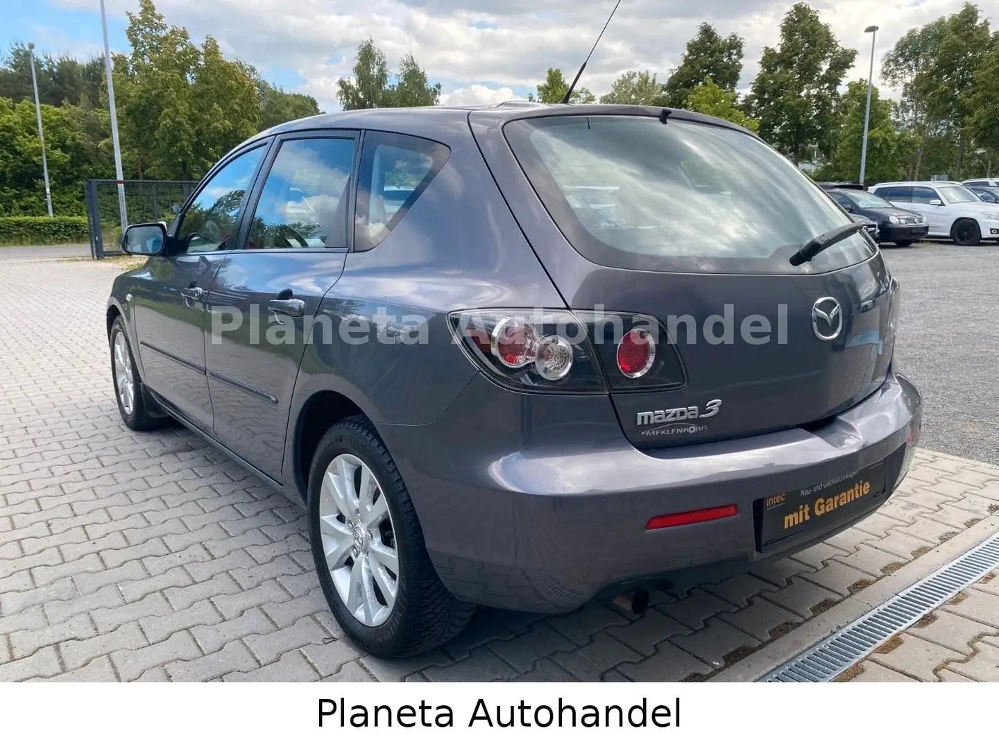 Vehicle image, number 7