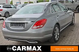 Vehicle image thumbnail, number 8