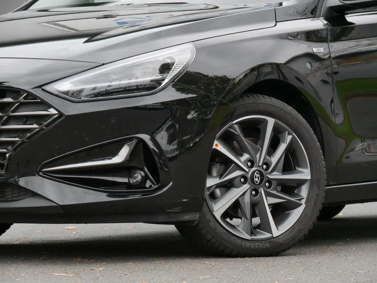 Vehicle image, number 7