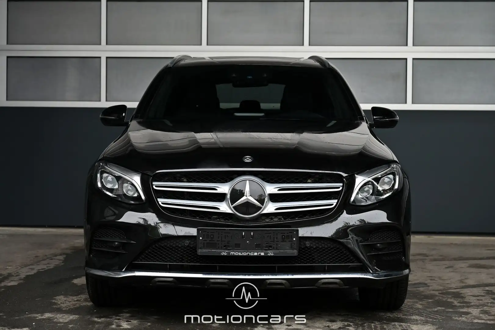 Vehicle image, number 3