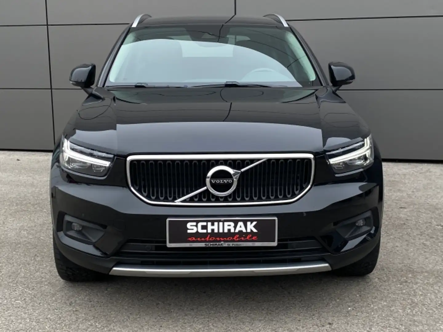 Vehicle image, number 3