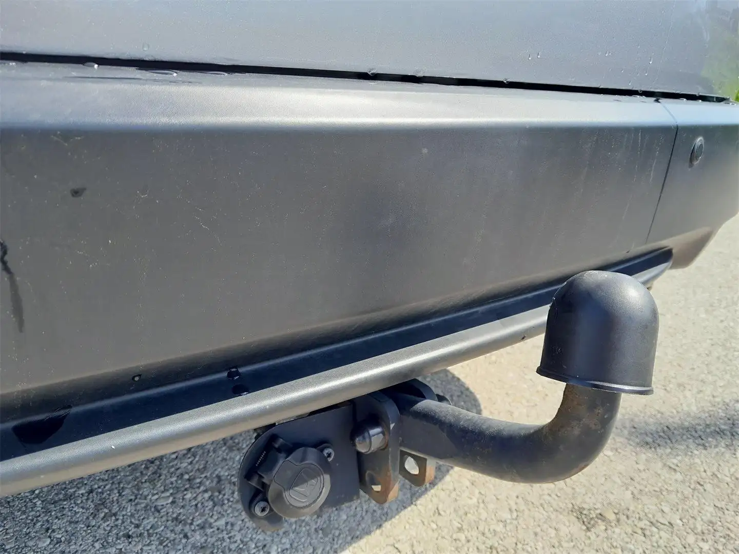 Vehicle image, number 9