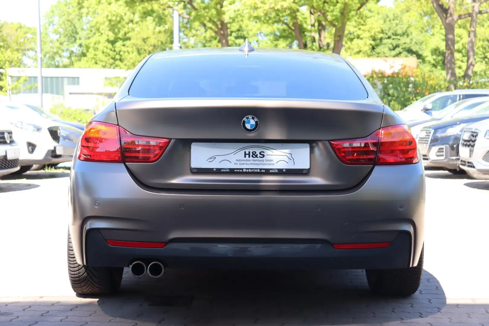 Vehicle image, number 10