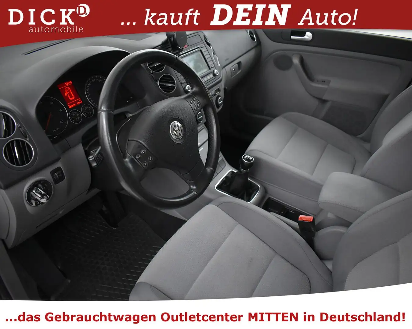 Vehicle image, number 11
