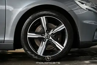 Vehicle image thumbnail, number 7