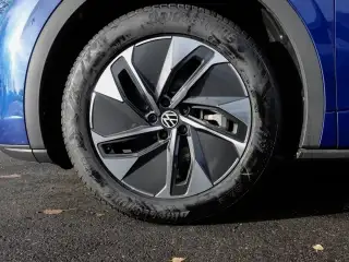 Vehicle image thumbnail, number 9