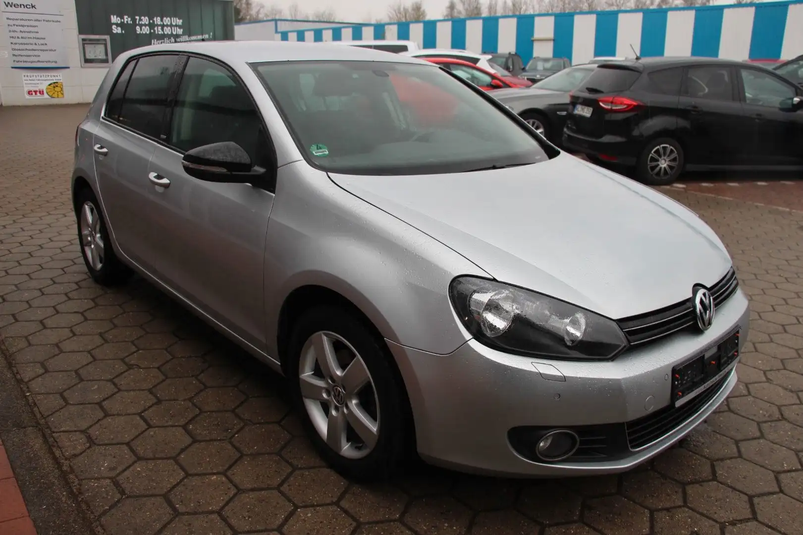 Vehicle image, number 4