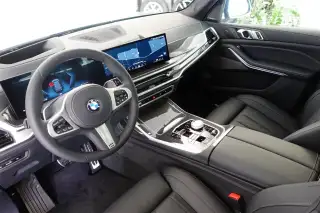 Vehicle image thumbnail, number 9