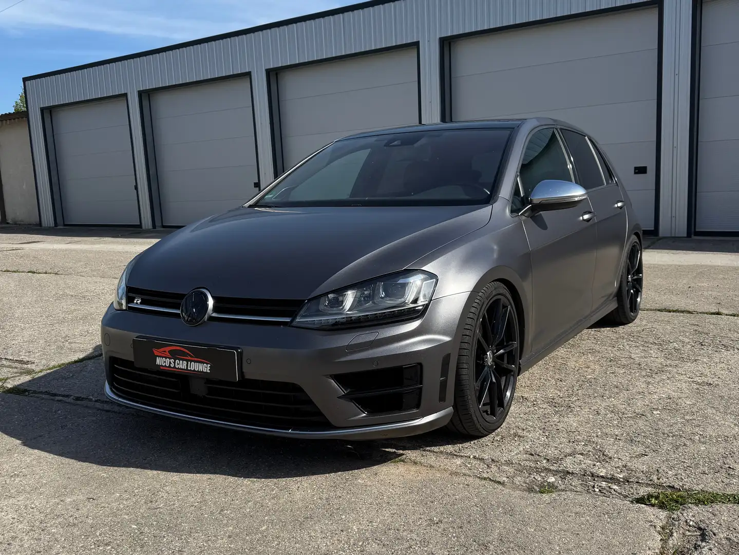 Vehicle image, number 1
