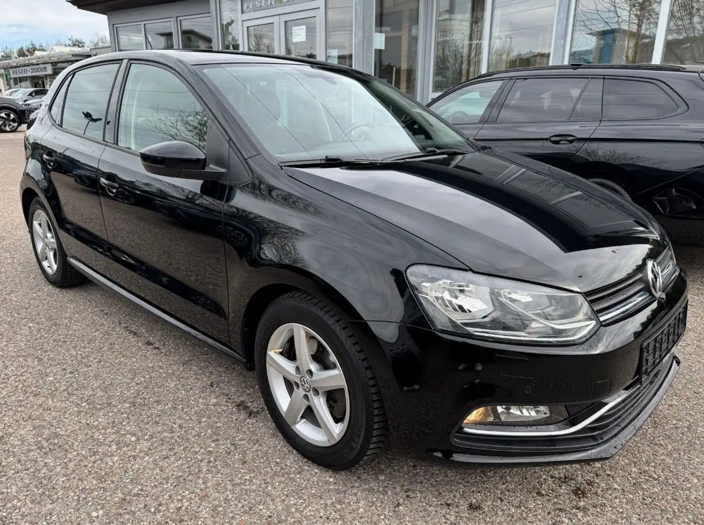 Vehicle image, number 1