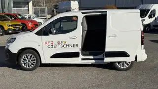 Vehicle image thumbnail, number 7