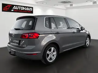 Vehicle image thumbnail, number 6
