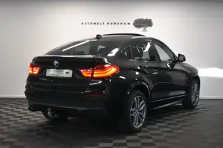 Vehicle image thumbnail, number 9