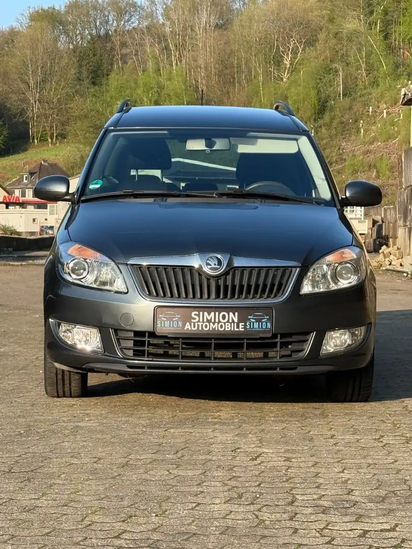 Vehicle image, number 8