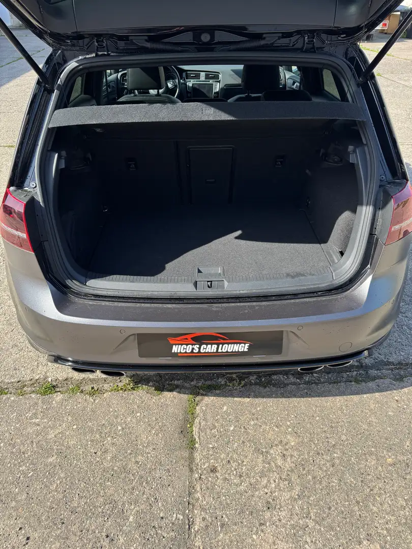 Vehicle image, number 7