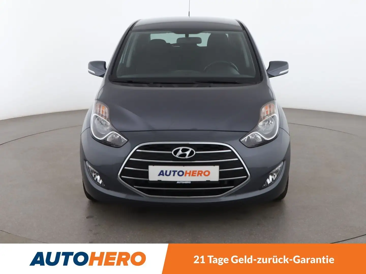 Vehicle image, number 9