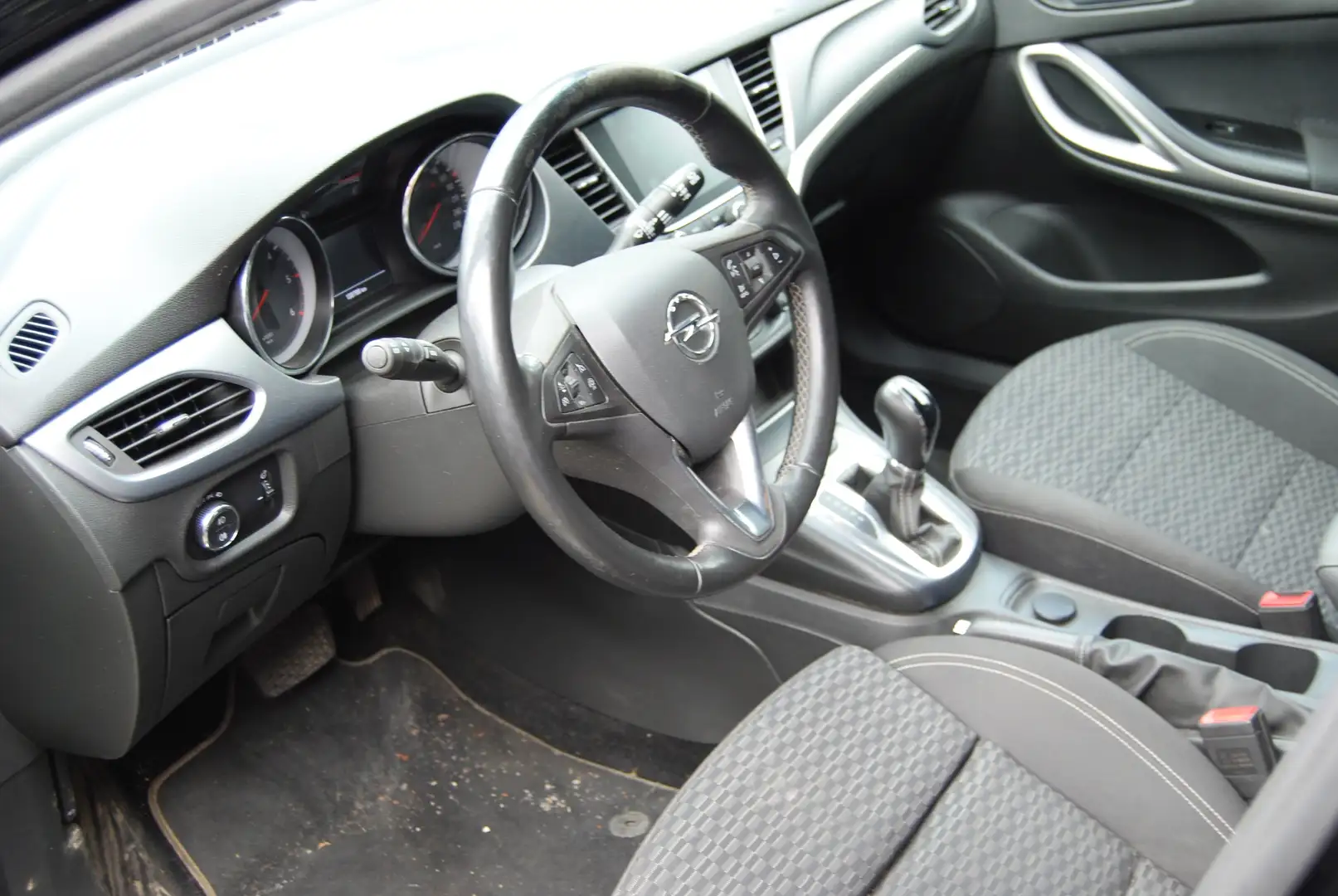 Vehicle image, number 7