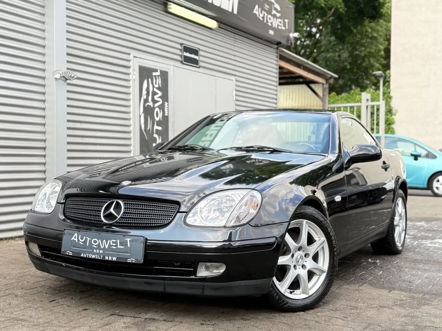 Vehicle image, number 1