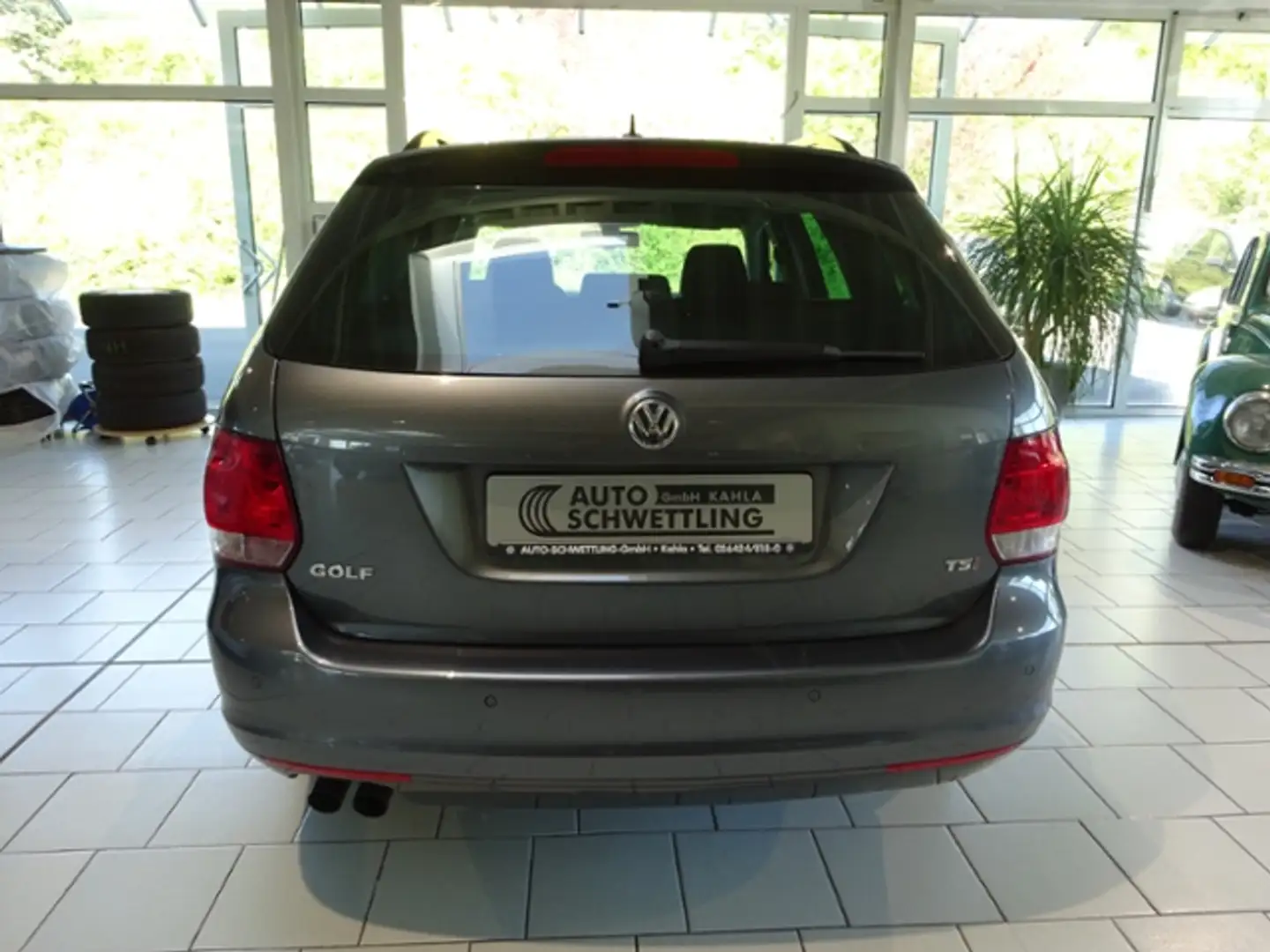 Vehicle image, number 5