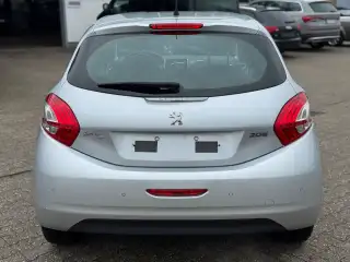 Vehicle image thumbnail, number 9