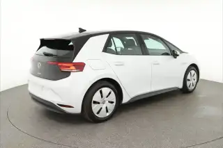 Vehicle image thumbnail, number 4