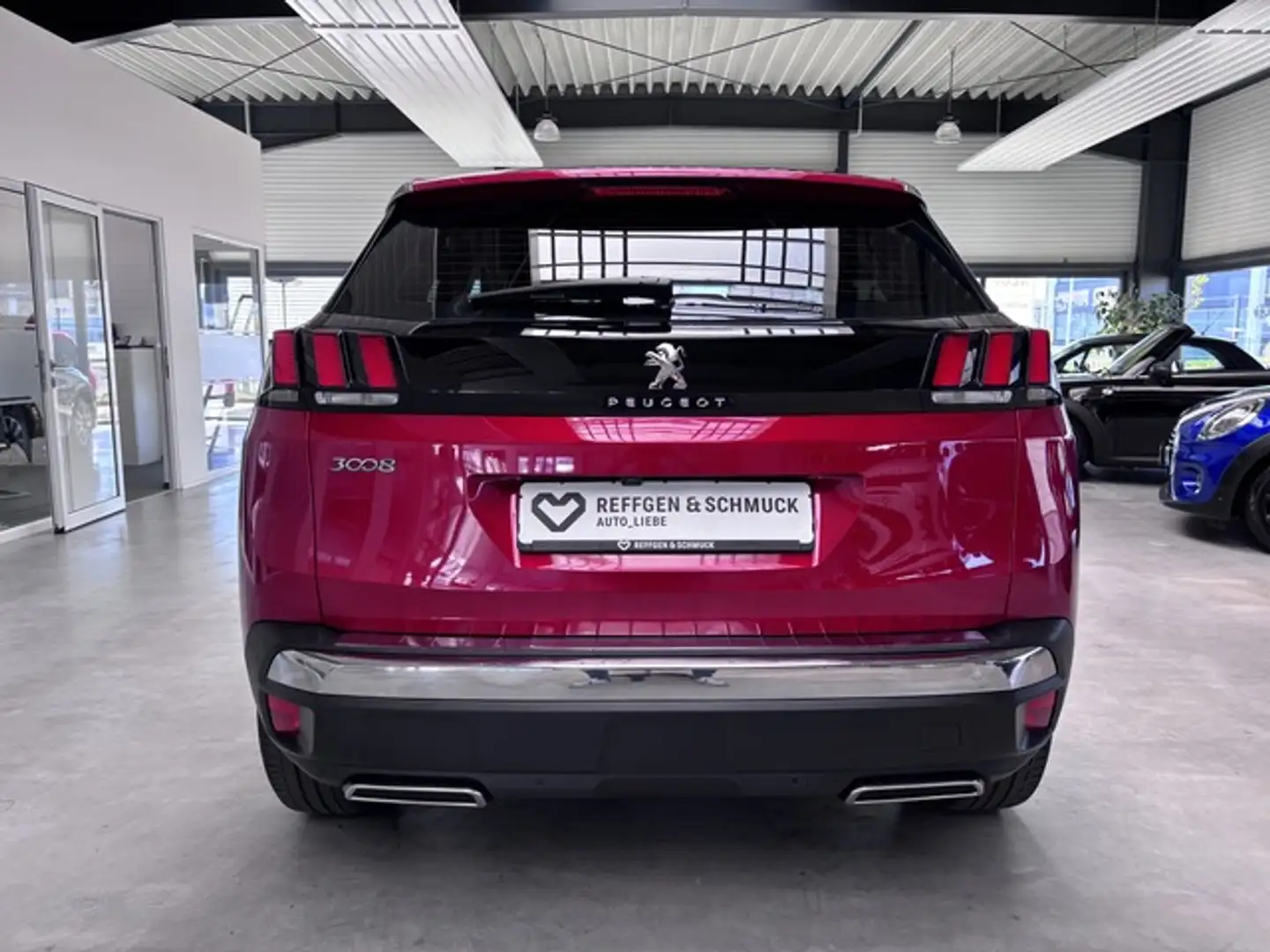 Vehicle image, number 3