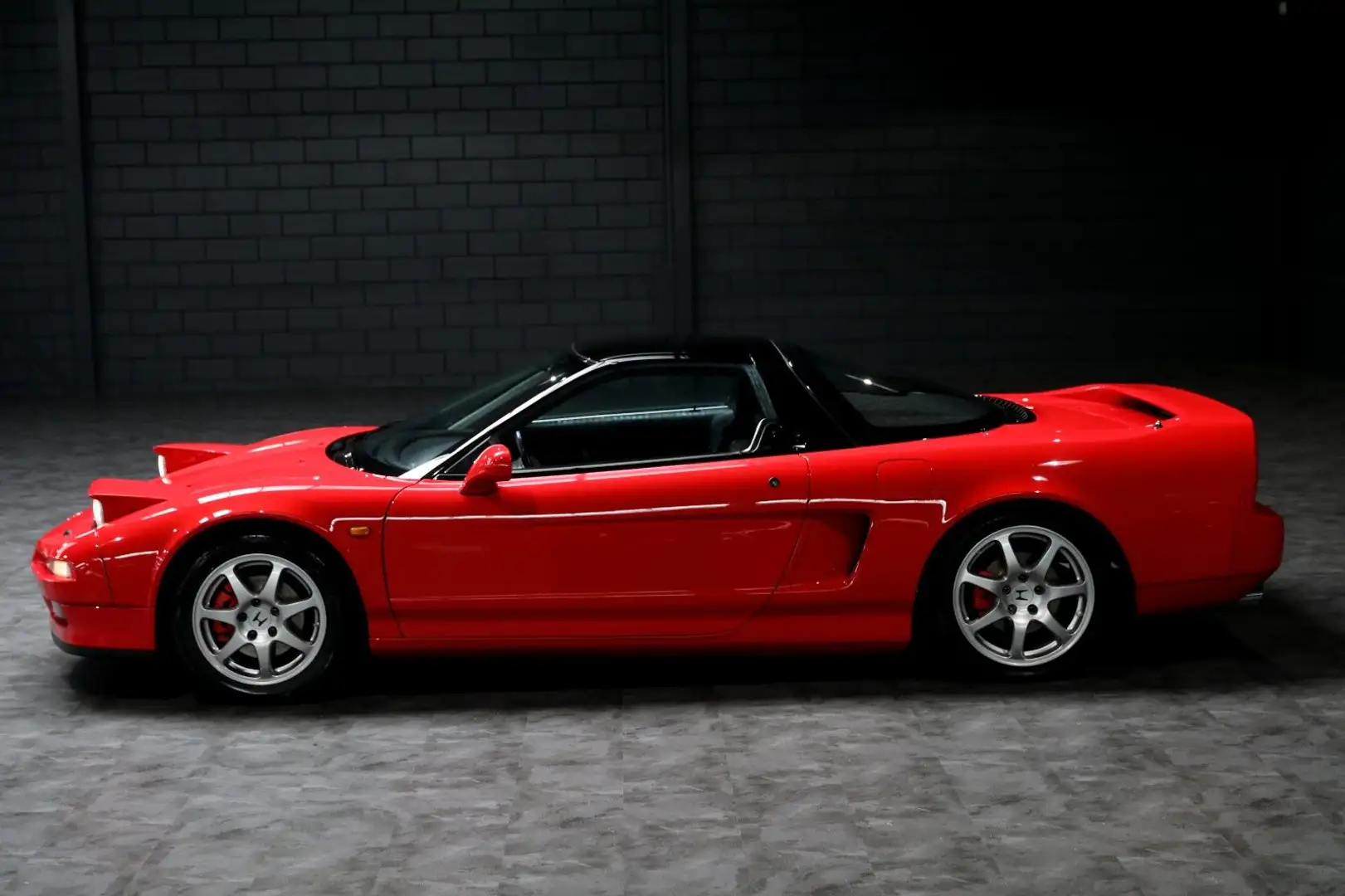 Vehicle image, number 8