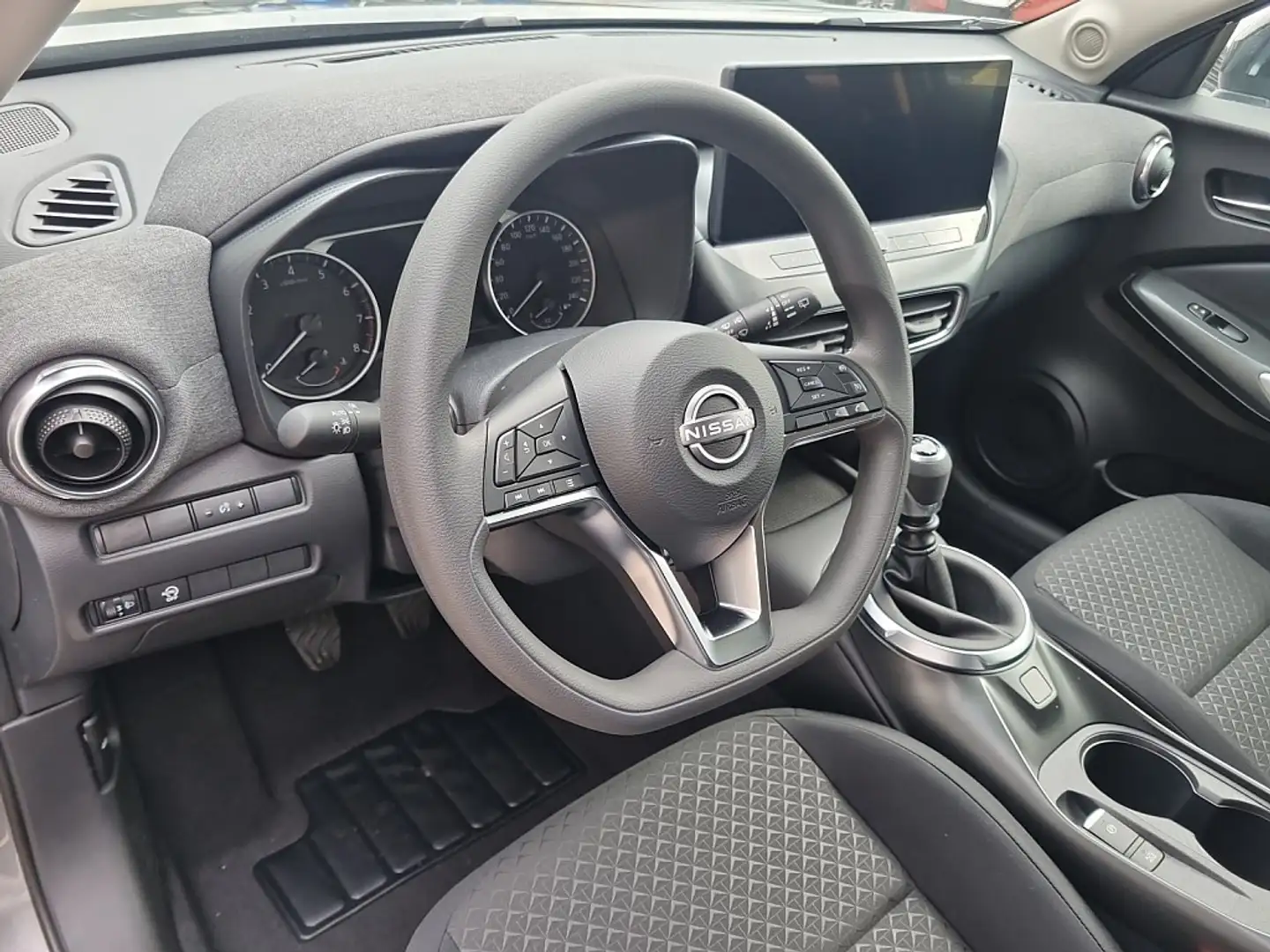 Vehicle image, number 9
