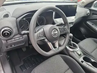 Vehicle image thumbnail, number 9