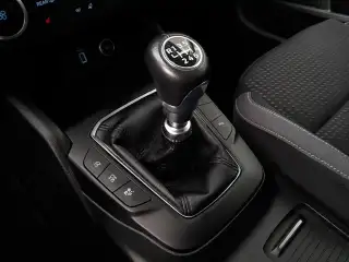 Vehicle image thumbnail, number 9