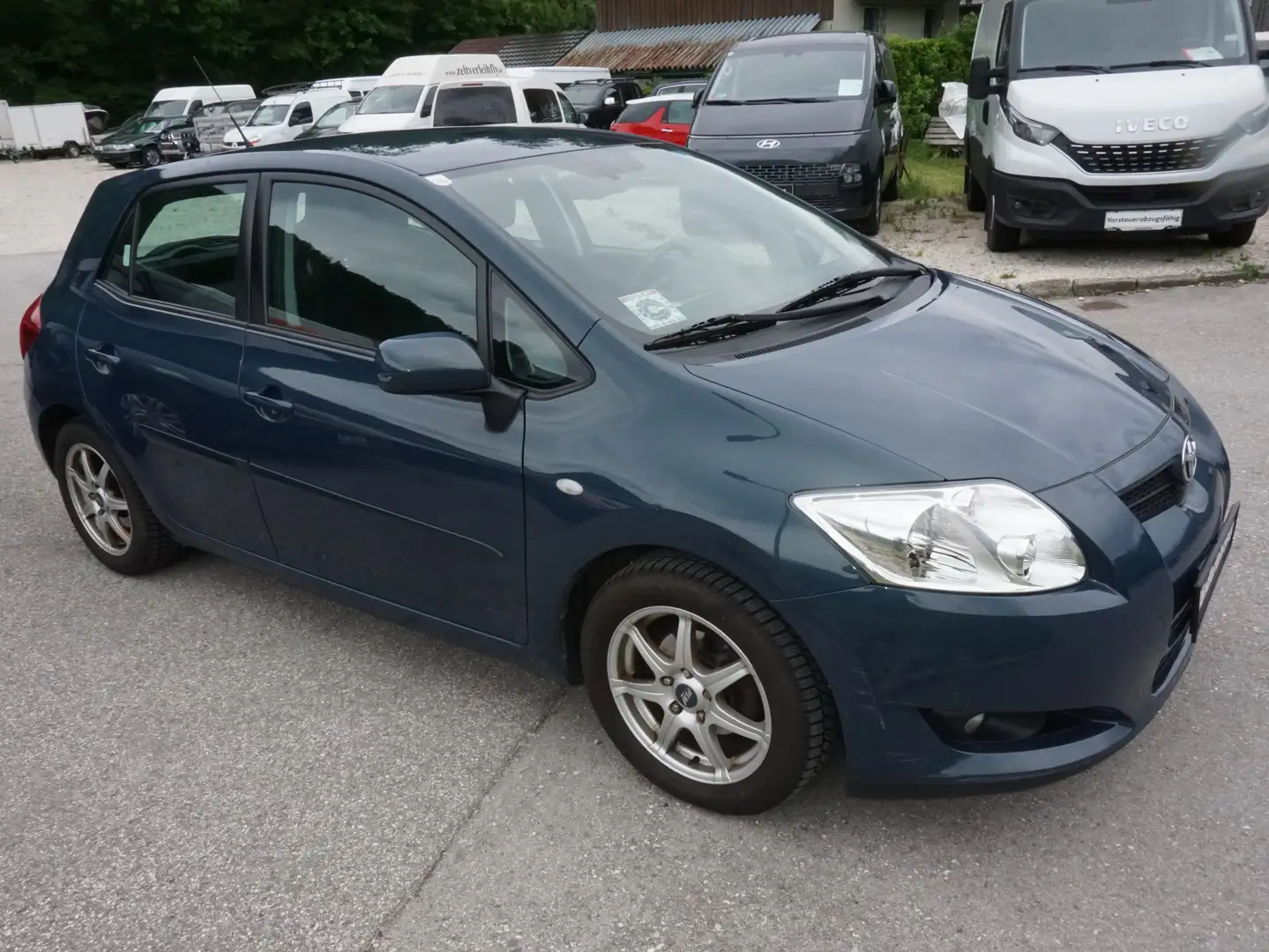Vehicle image, number 10