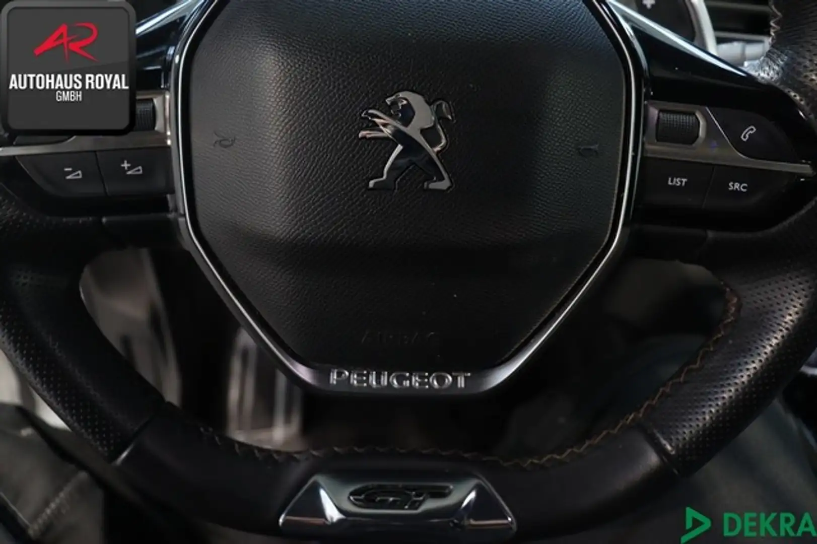 Vehicle image, number 15