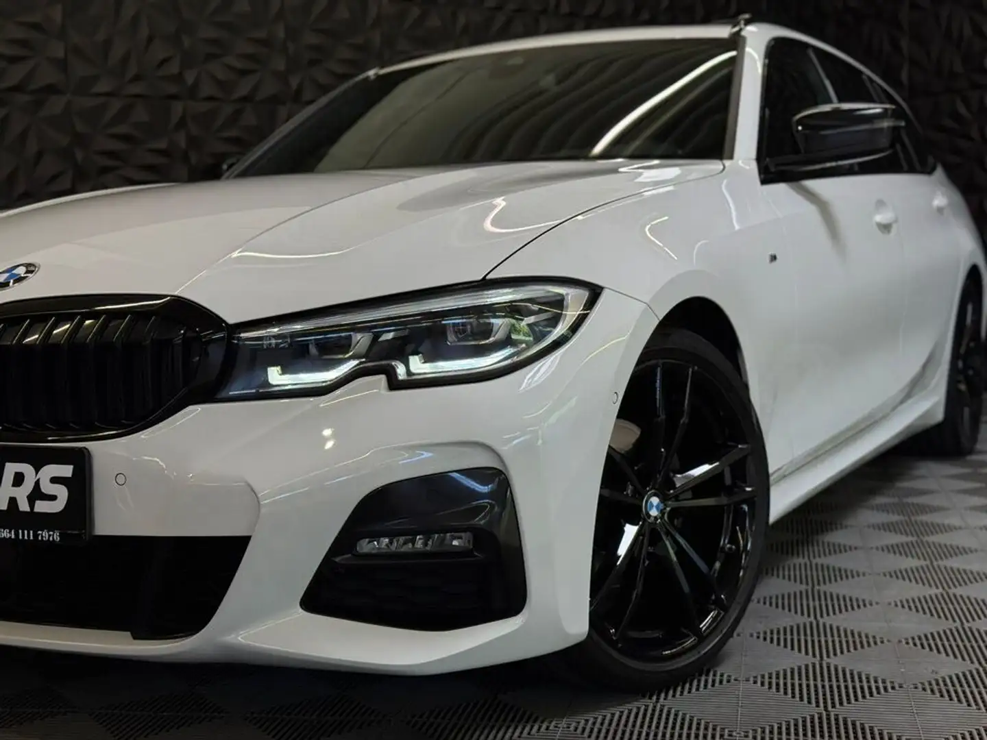 Vehicle image, number 2