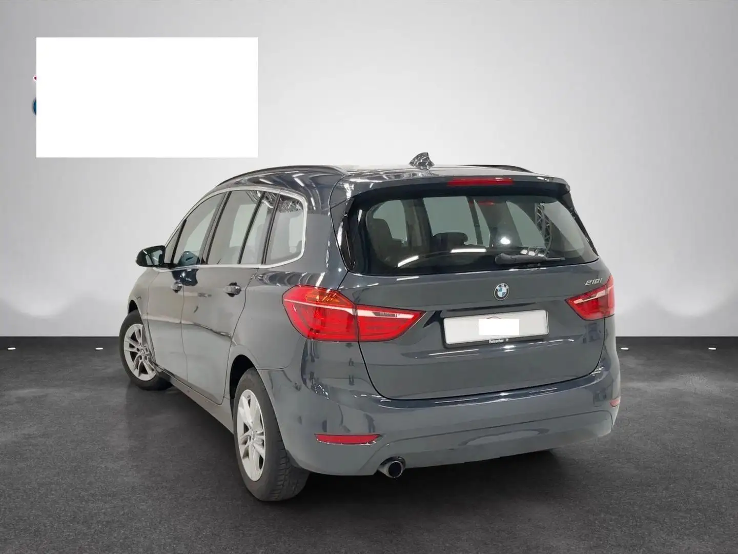 Vehicle image, number 4