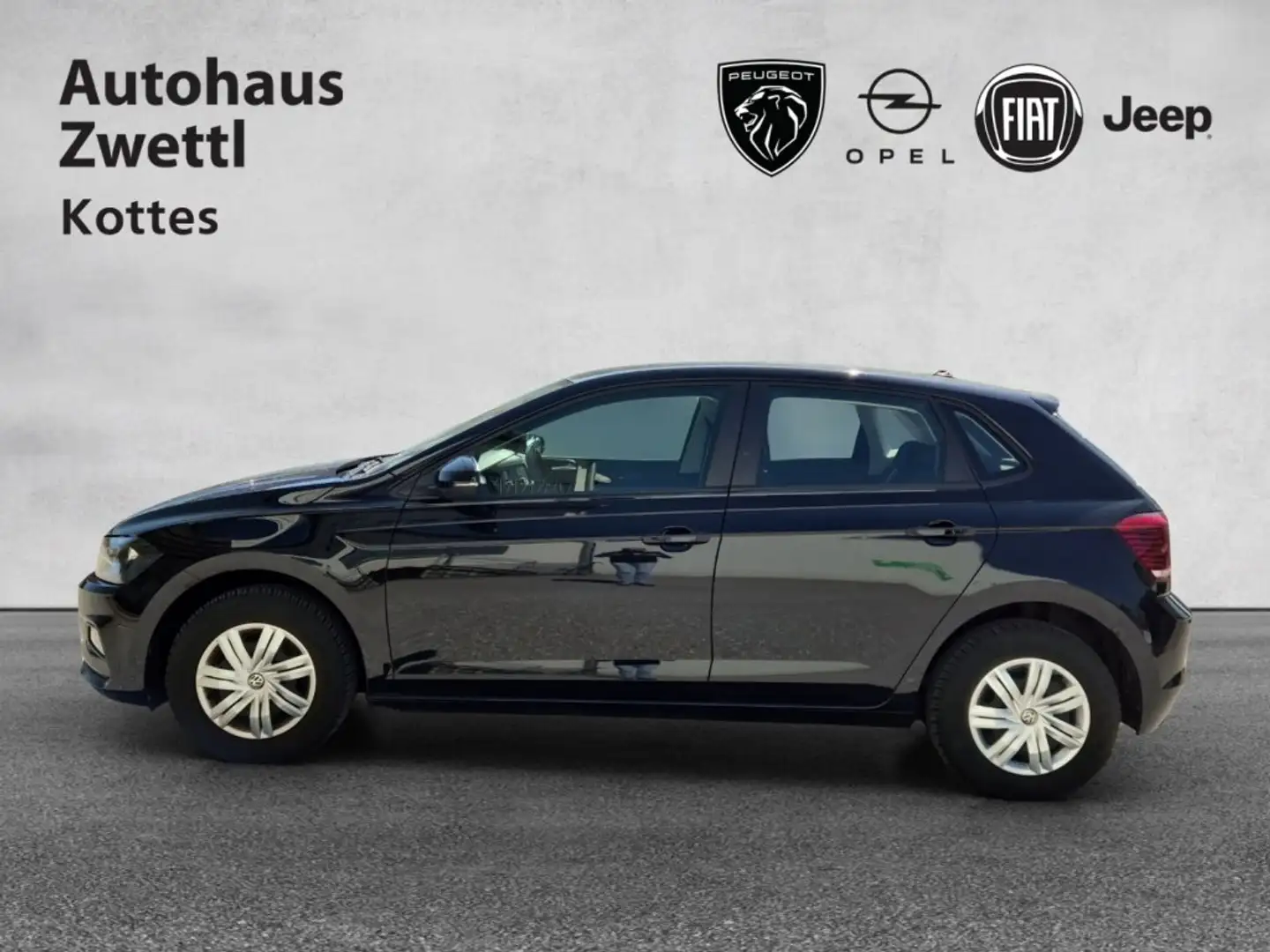 Vehicle image, number 3