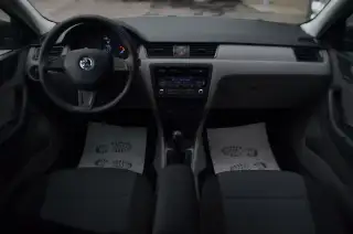 Vehicle image thumbnail, number 6
