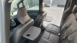 Vehicle image thumbnail, number 12