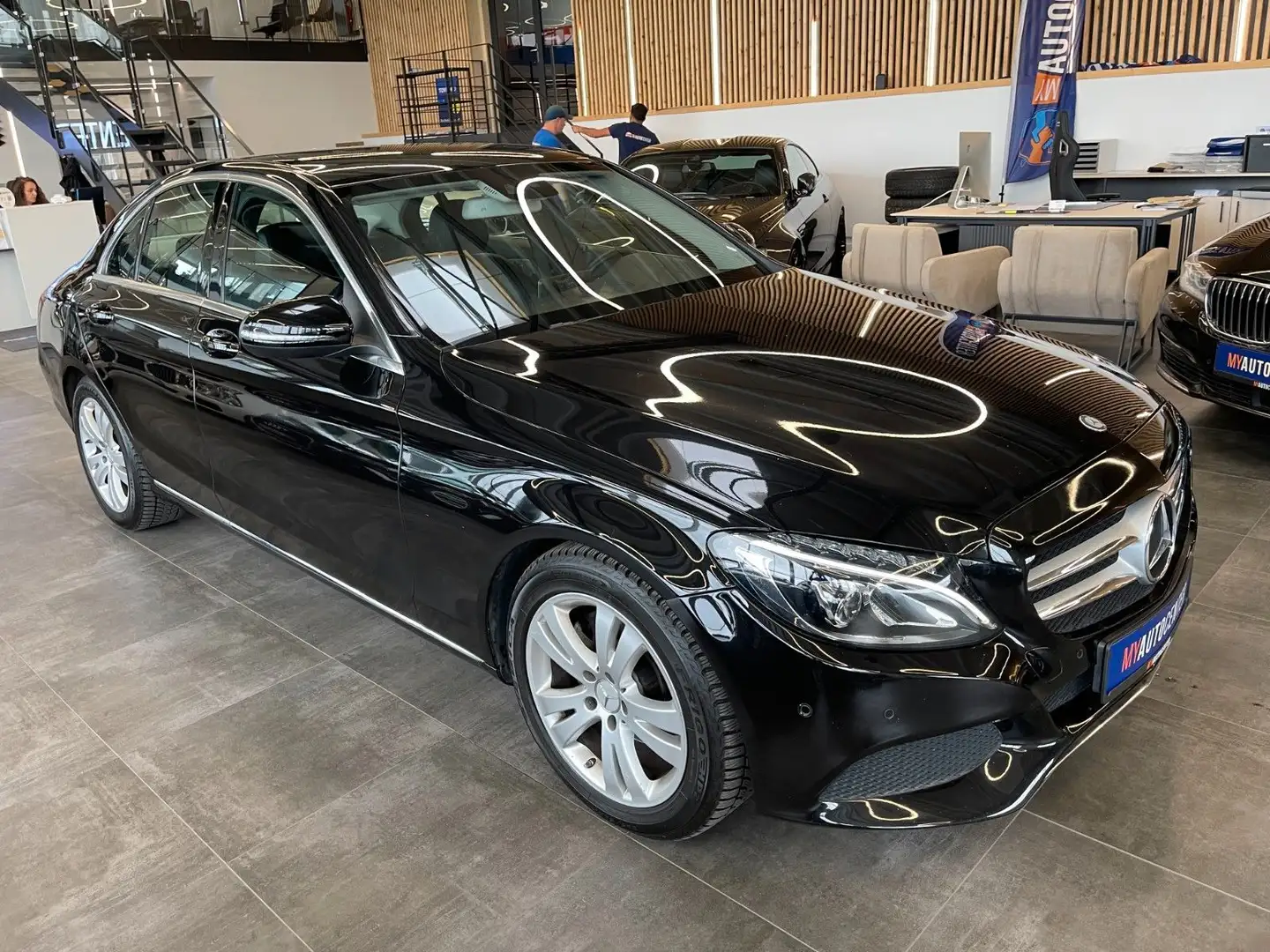 Vehicle image, number 20