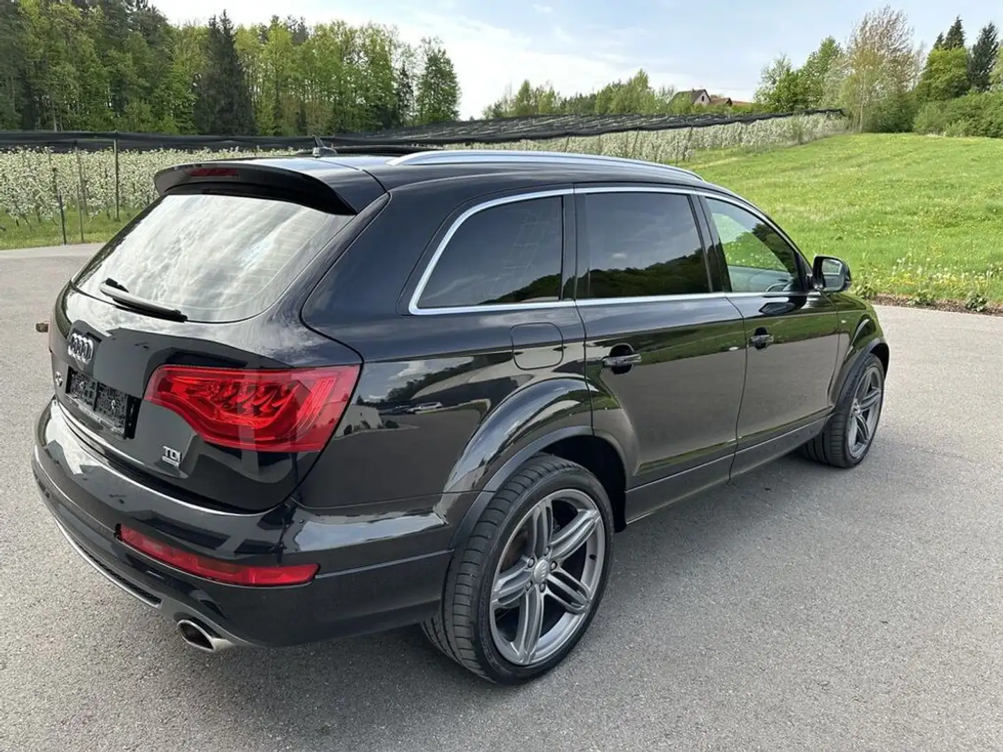 Vehicle image, number 5