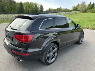 Vehicle image thumbnail, number 5