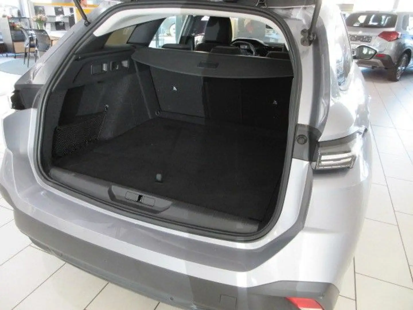 Vehicle image, number 20