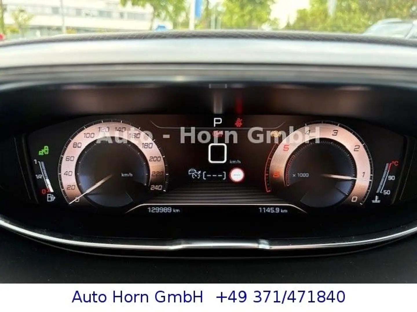 Vehicle image, number 9