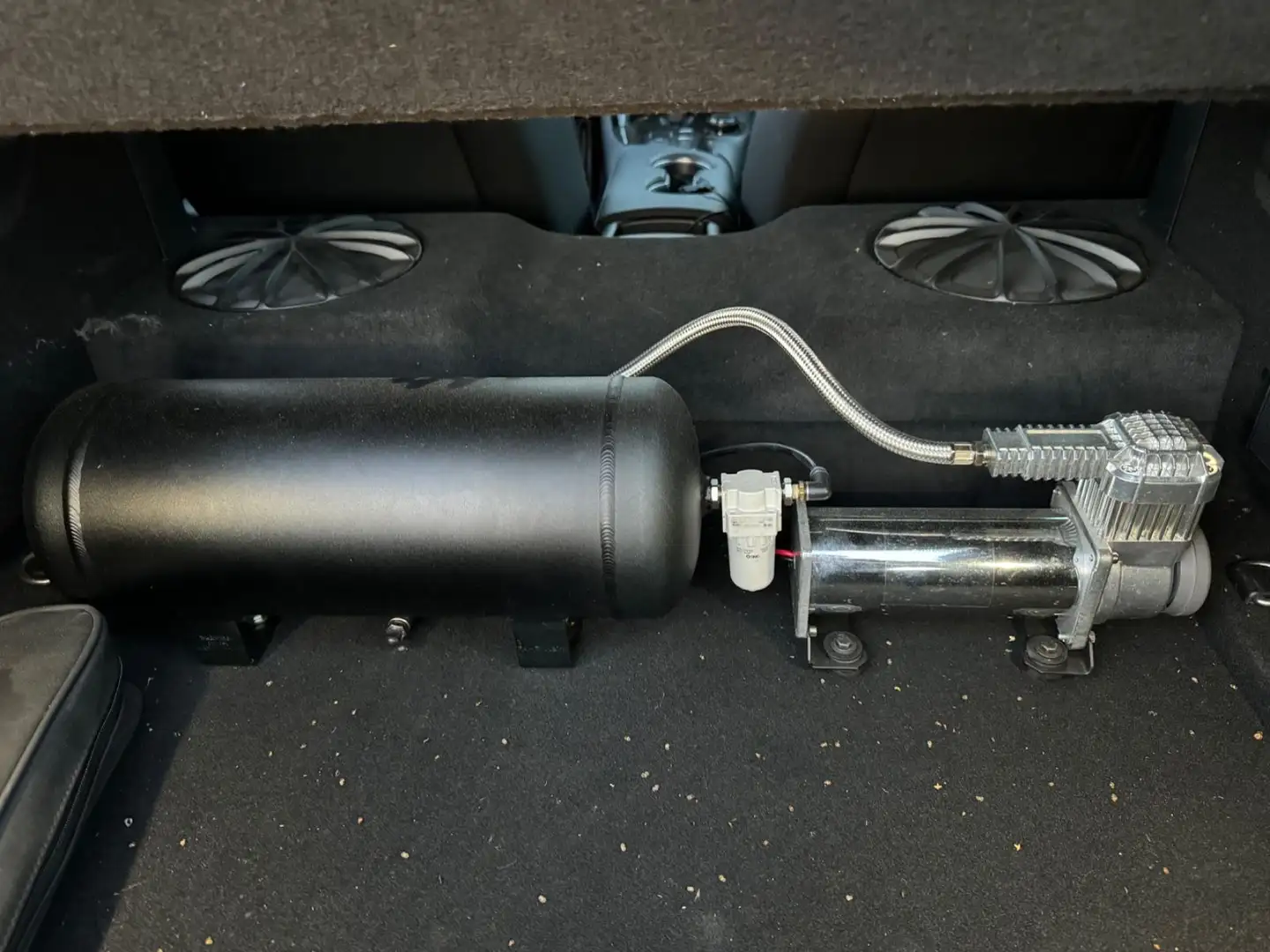 Vehicle image, number 7