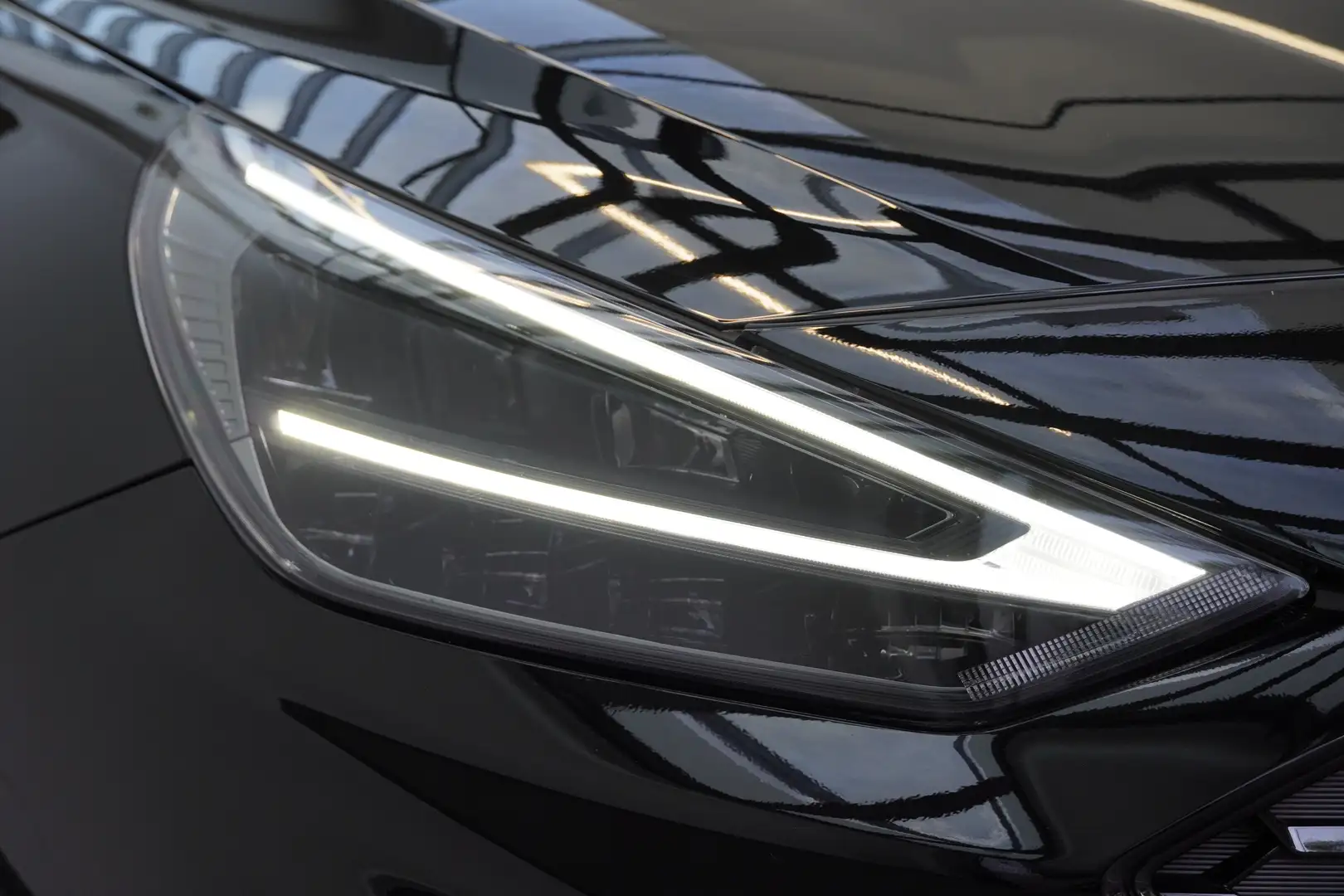 Vehicle image, number 5
