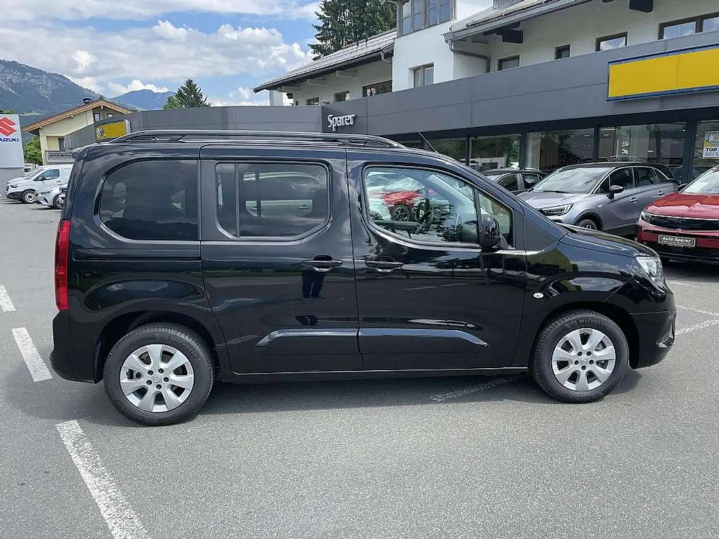 Vehicle image, number 5