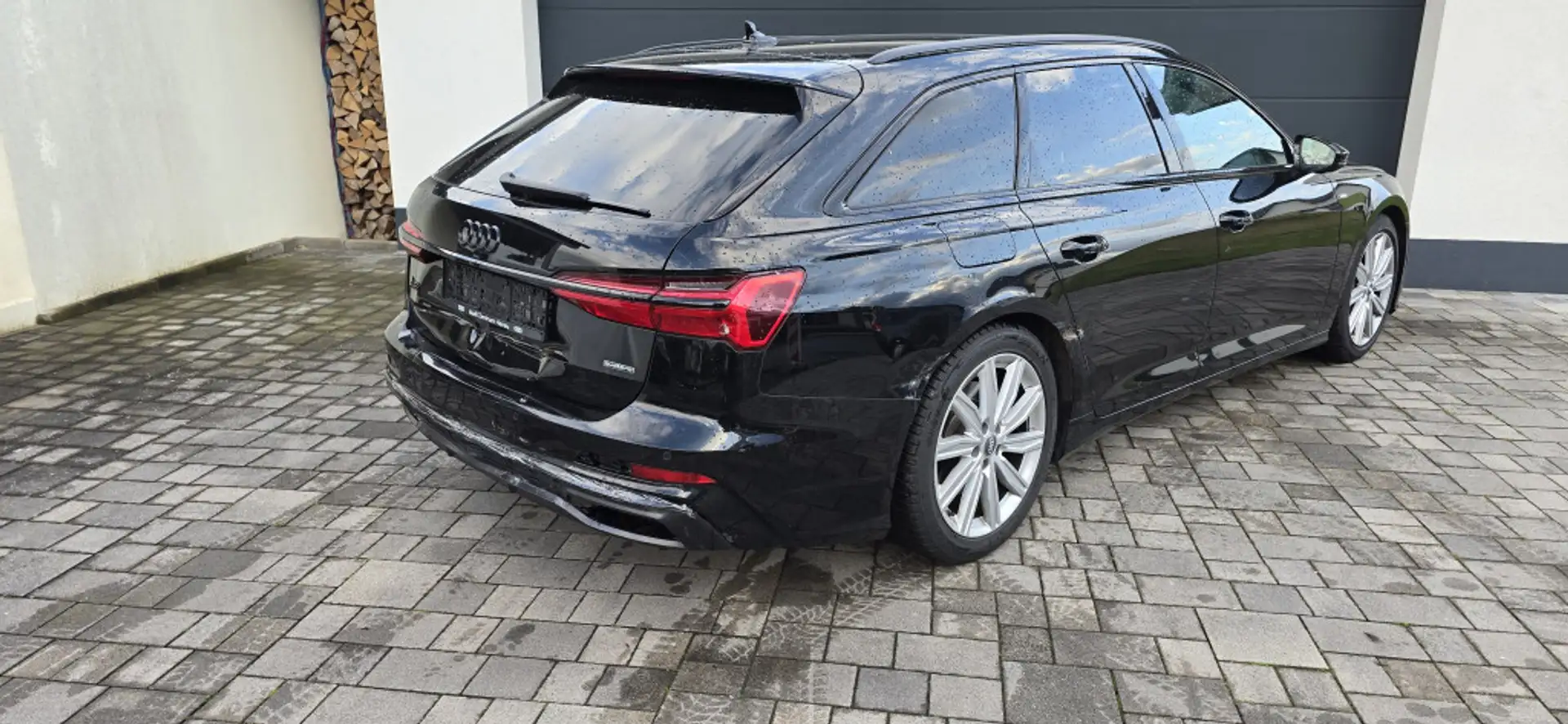 Vehicle image, number 4