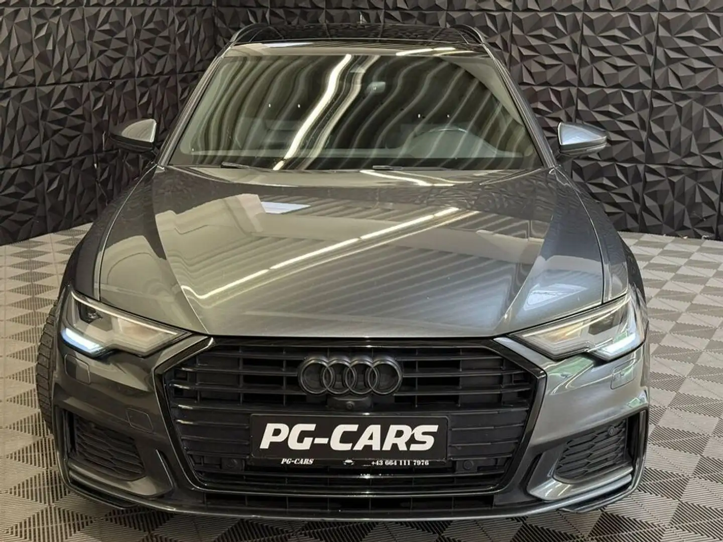 Vehicle image, number 3