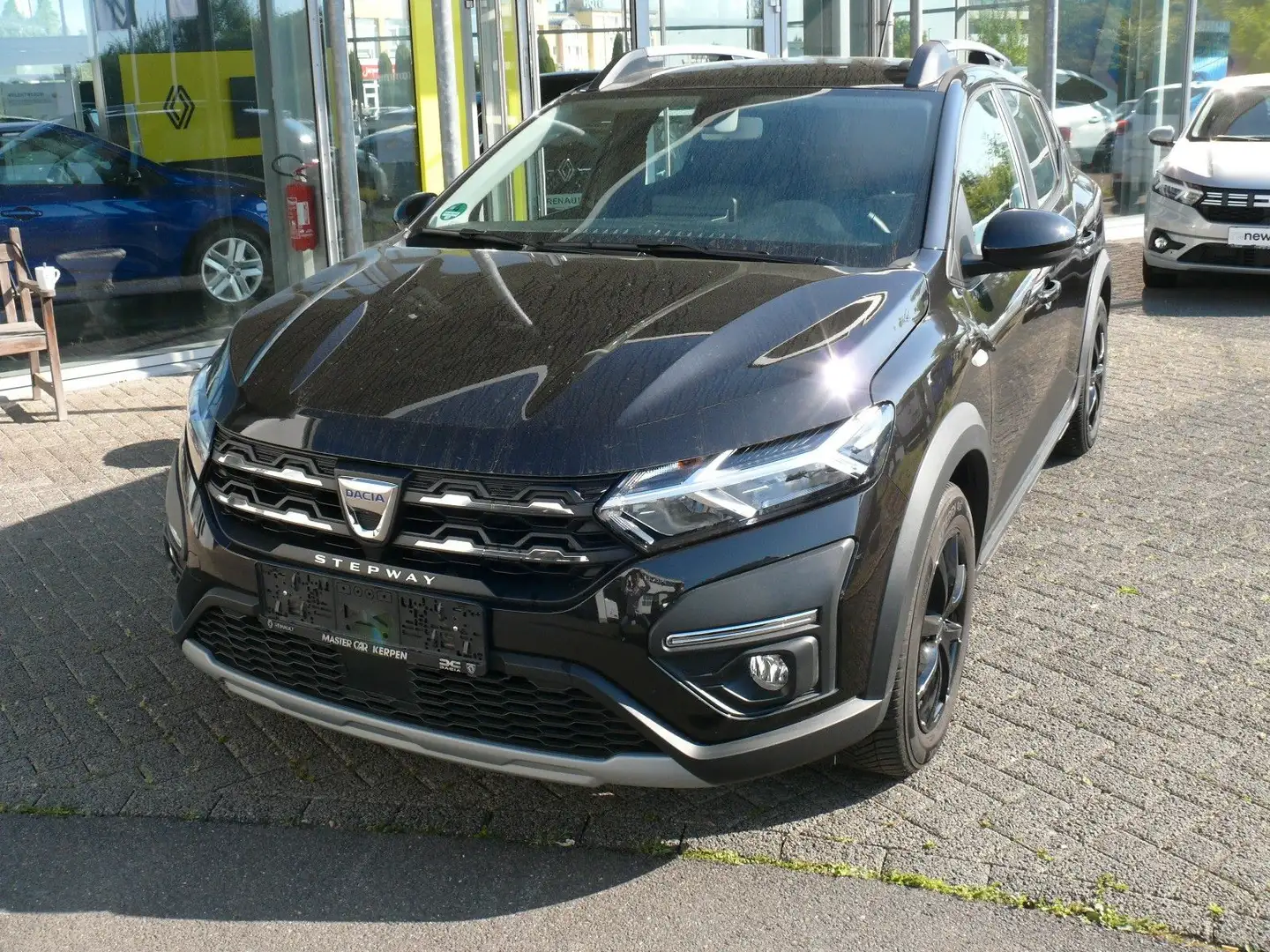 Vehicle image, number 9
